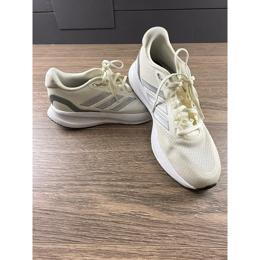 Adidas Runfalcon 5 Womens Running Shoes Off White Silver Size 7.5 Sporty Casual